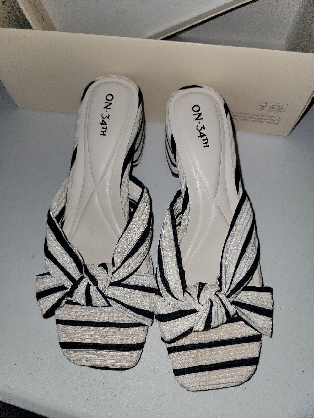 On•34th Gaiaaf Navy And White Striped Sandals NIB